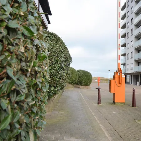 Appartement Nieuwpoort Near Promenade, Cleaning Included